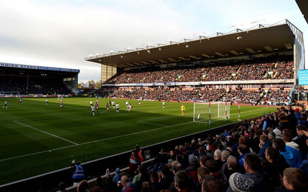能够在与火 能够在与火